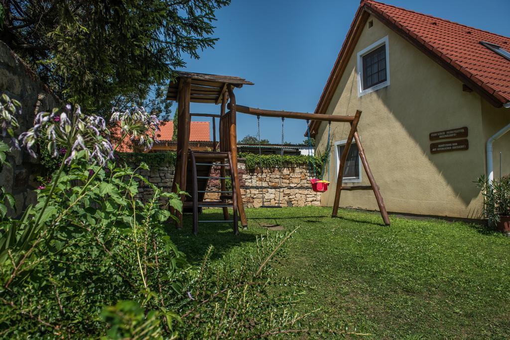 Topaz Apartmanhazak Balatongyörök Eksteriør bilde