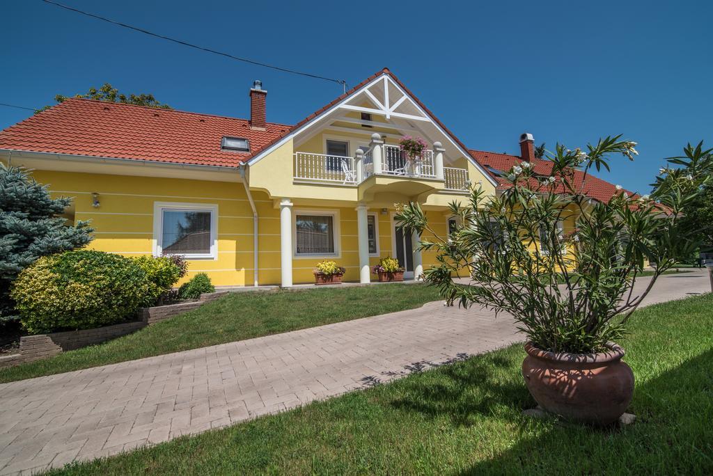 Topaz Apartmanhazak Balatongyörök Eksteriør bilde